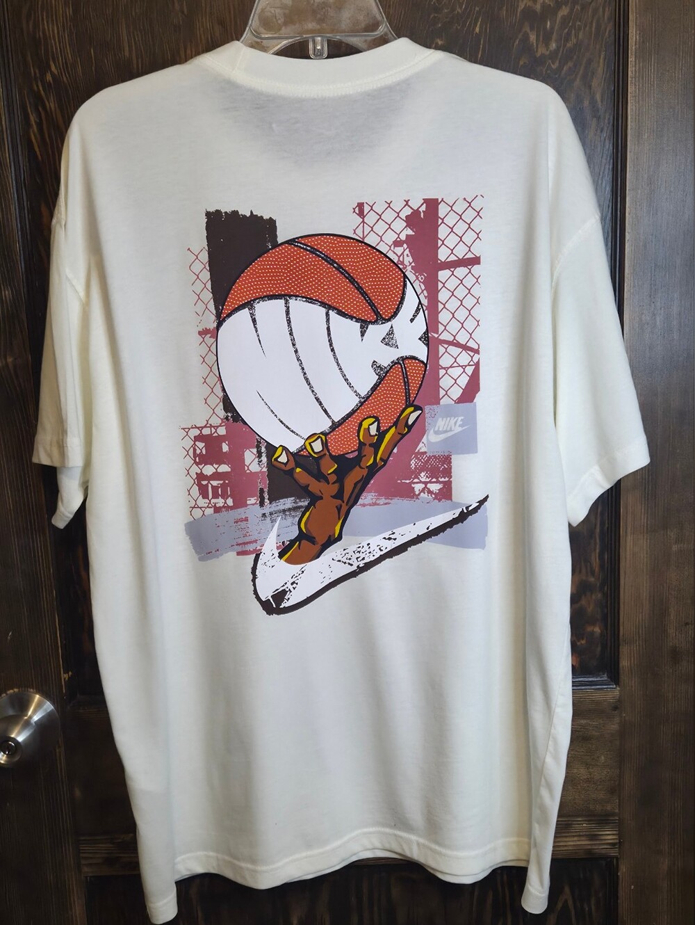 NWT Nike Men’s White "Asbury Max90" Graphic Basketball T-Shirt - Ball In Hand